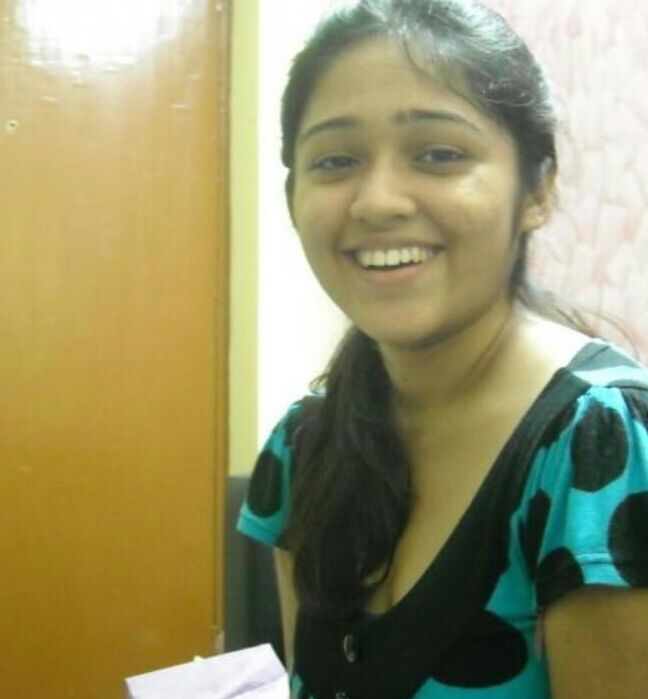 Indian girl Deepthi nude photos