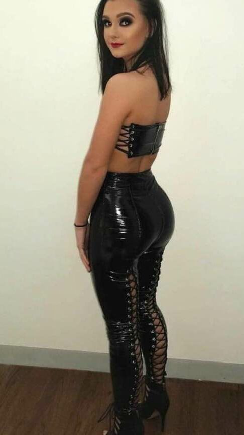 Latex amateur and selfie