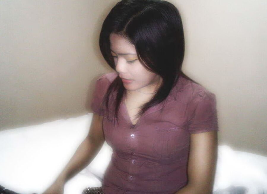 Gado pic indo girl