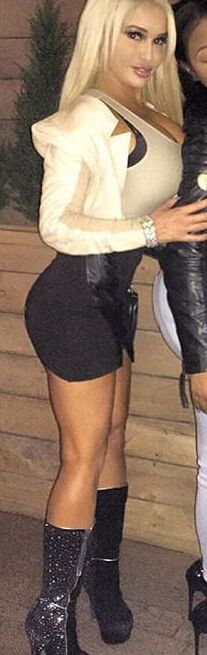 HOT Kinadoll