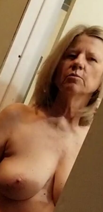 Mature Midwest Wife