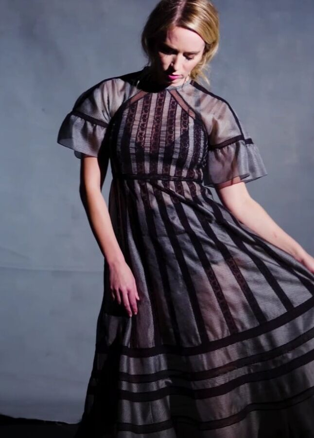 Emily Blunt Gorgeous in photoshoot