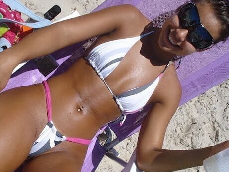 All types of women in the beach .