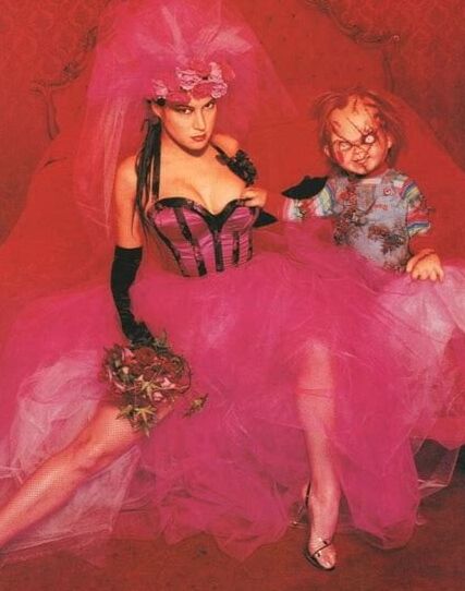 CELEBEAUTY... JENNIFER TILLY