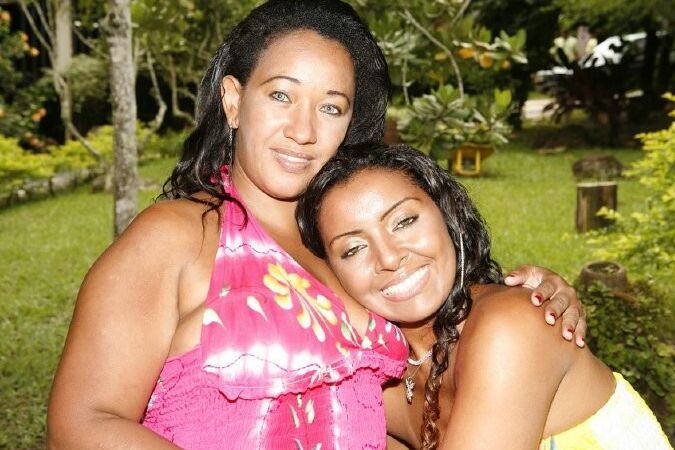 Nudist mother and daughter