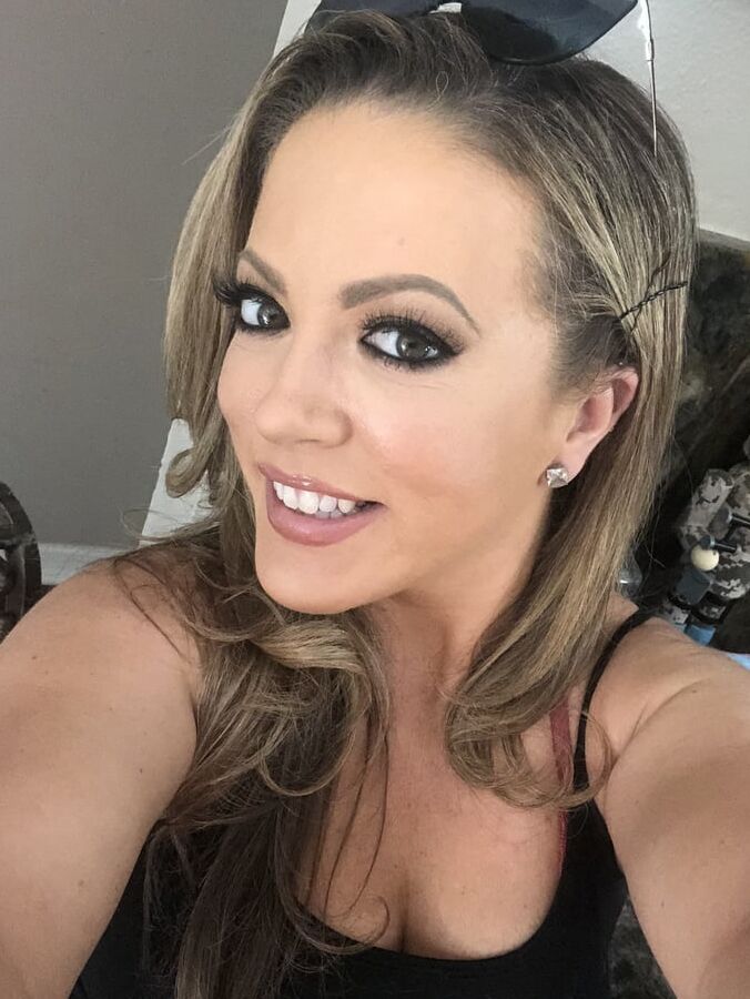 Perfect MILF fuckmeat