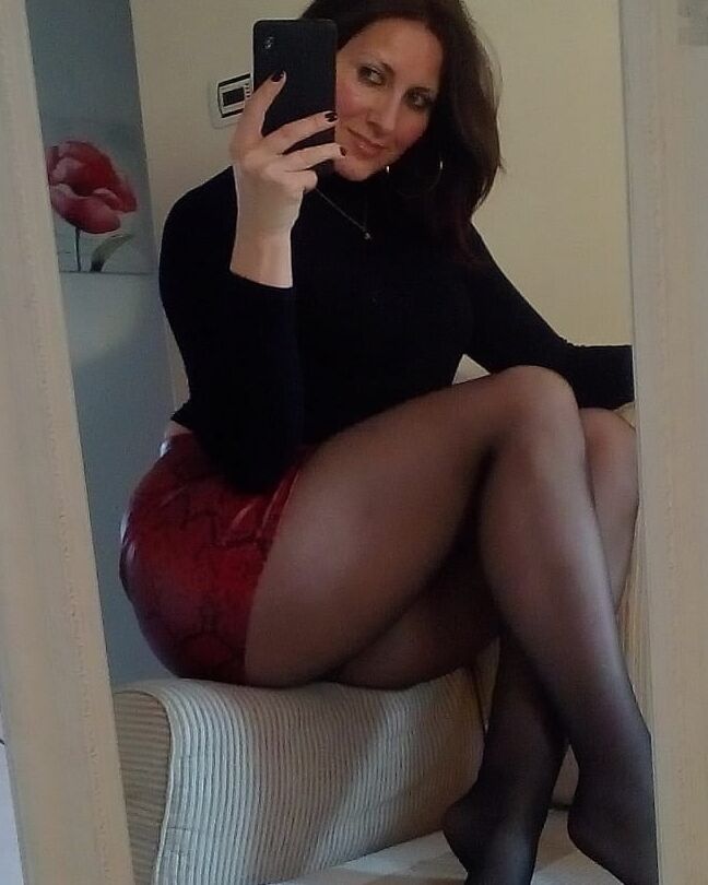Pantyhose Milf Part