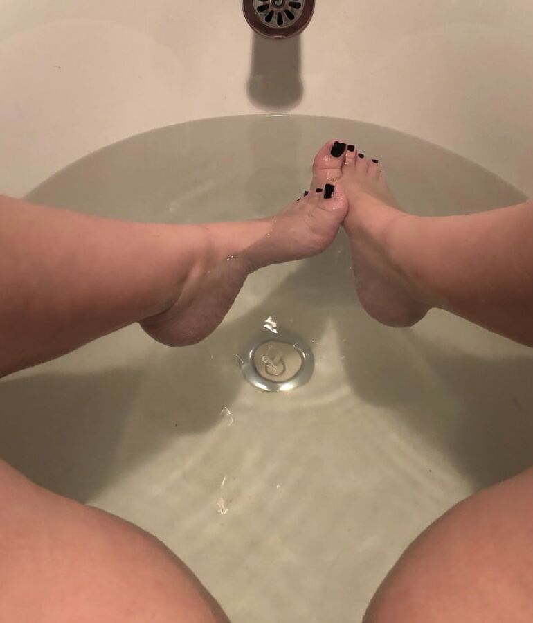 Ass and Feet
