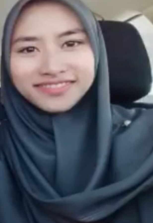 Ustazah Siti Tudung Labuh