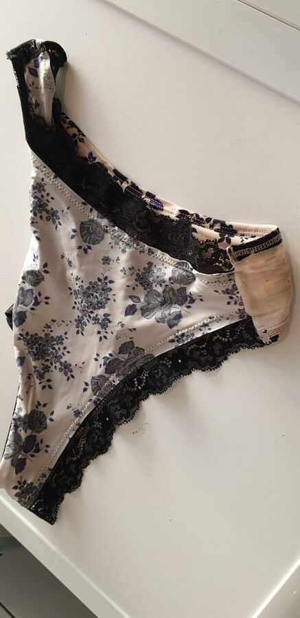 Friends hot girlfriend dirty panties