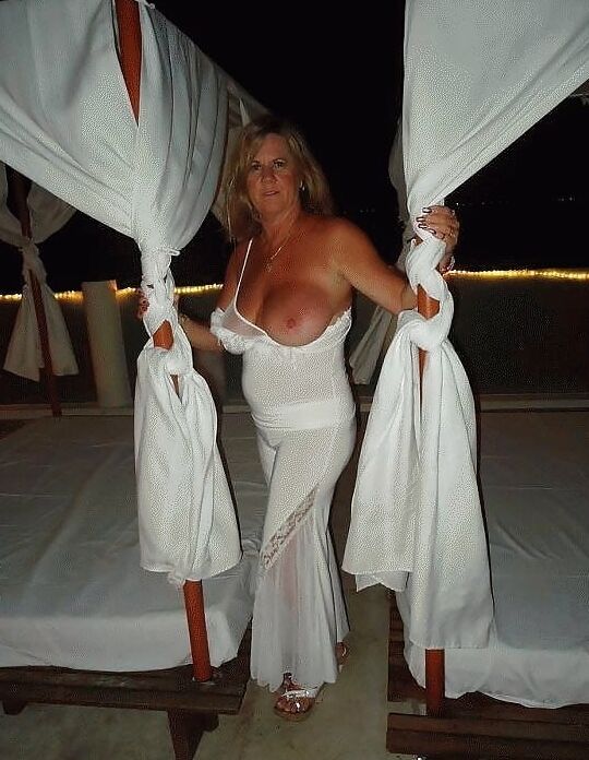 Hot Mature Women
