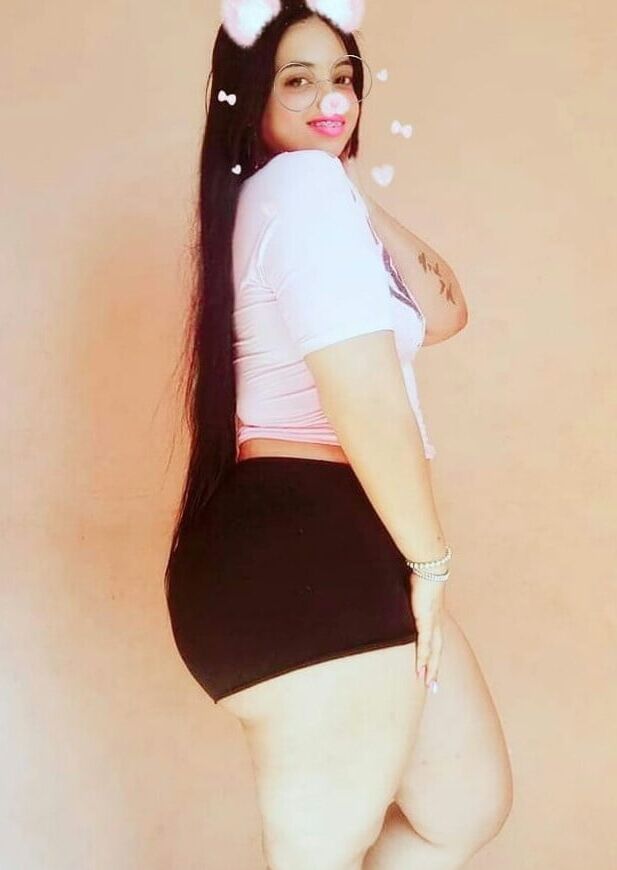 sexy girl love to see more of you