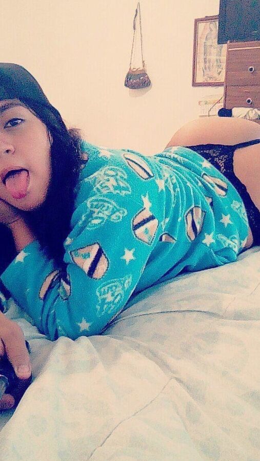 Slut Ximena