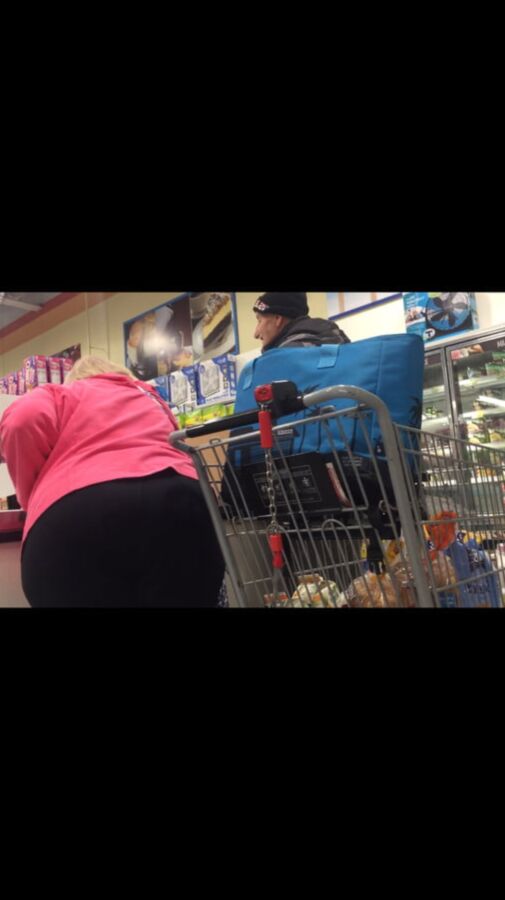 MEGA BOOTY WHITE GILF