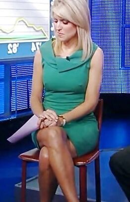 Ainsley Earhardt Age Photos and Fakes