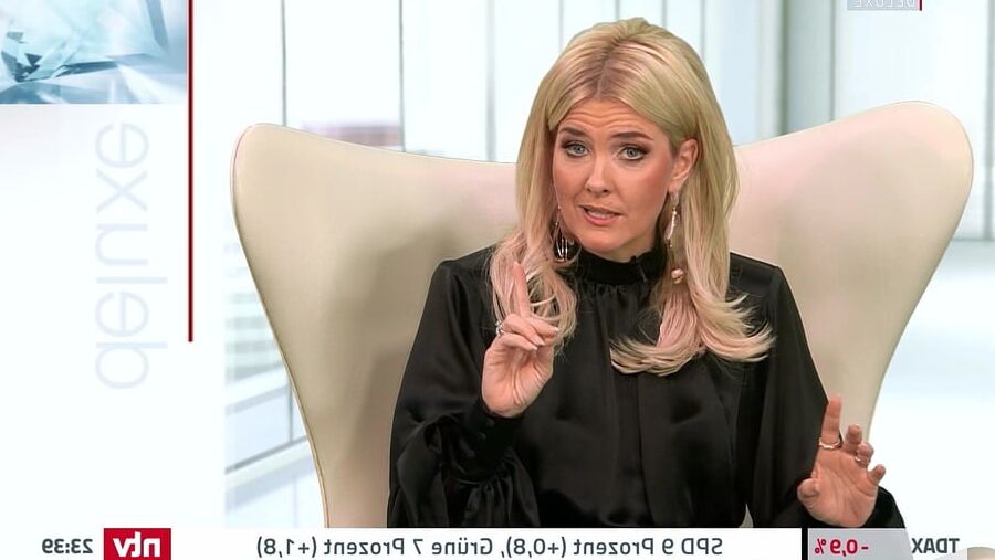 Jennifer Knaeble - ntv Deluxe