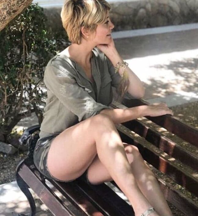 sexy girls on park benches