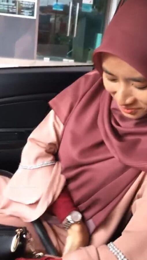 Ustazah Siti Tudung Labuh