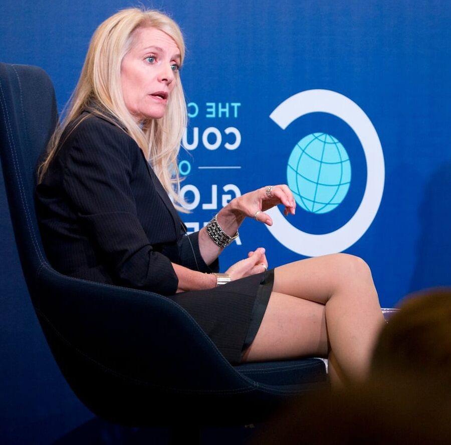Old Business Bitch in Pantyhose