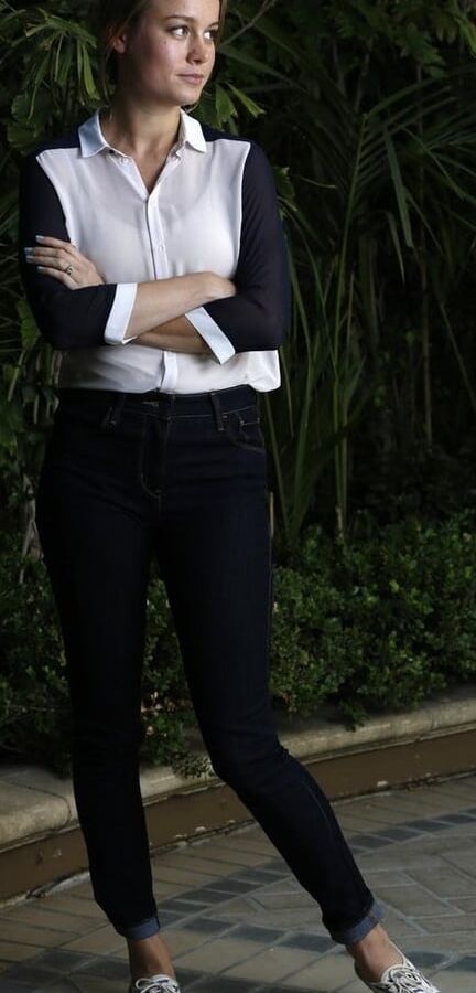 BRIE LARSON PICTURES