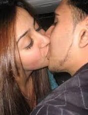 Desi kissing