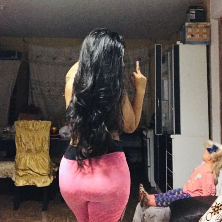 TREMENDA YEGUA
