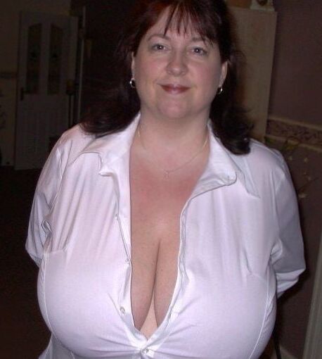 Clothed Mature - Big Boobs