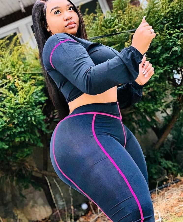 Beautiful black booty from web