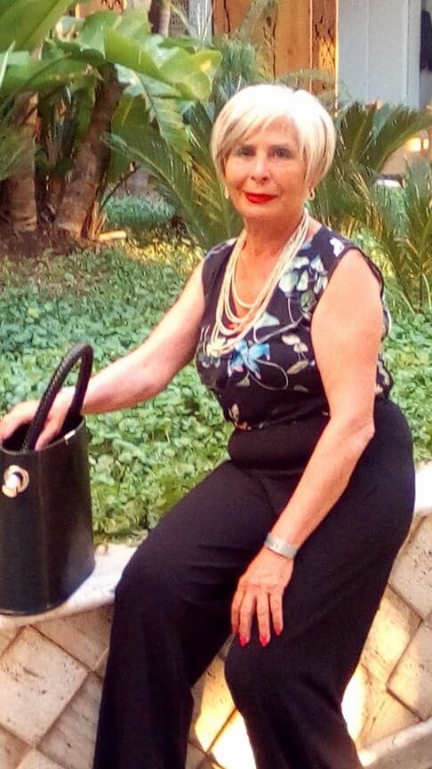 Absoluted fuckable gilf