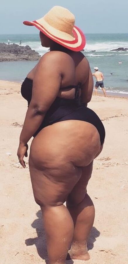 Urban mosadi bbw sexy mega pear