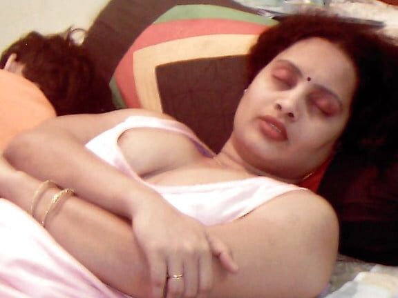 telugu aunty
