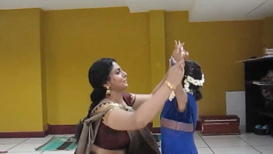 asha sarath hot noval