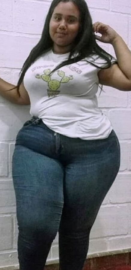 Huge booty latin bbw pear Alle