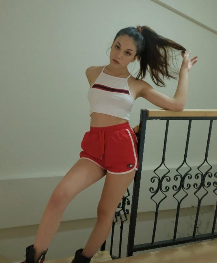 Turkish Instagram Girls Ezgi