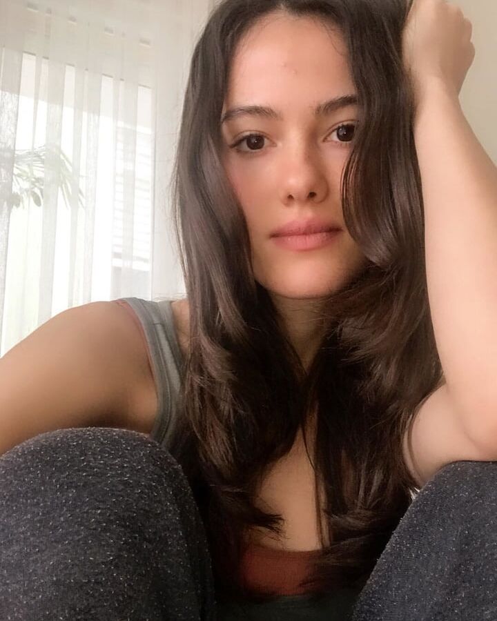Gulper Ozdemir Sexy Turkish Celebrity Women
