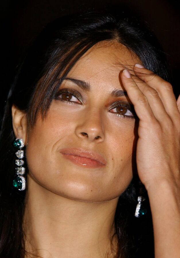 Sexy Salma -