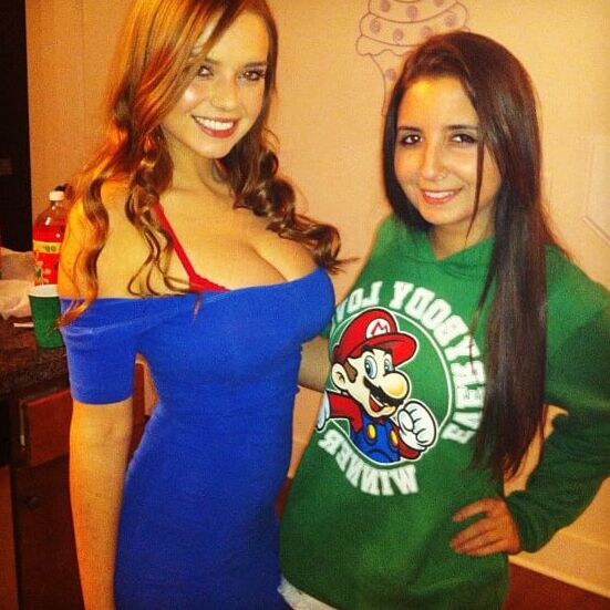 Who and how would you fuck? blonde or brunette