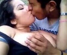 Desi kissing