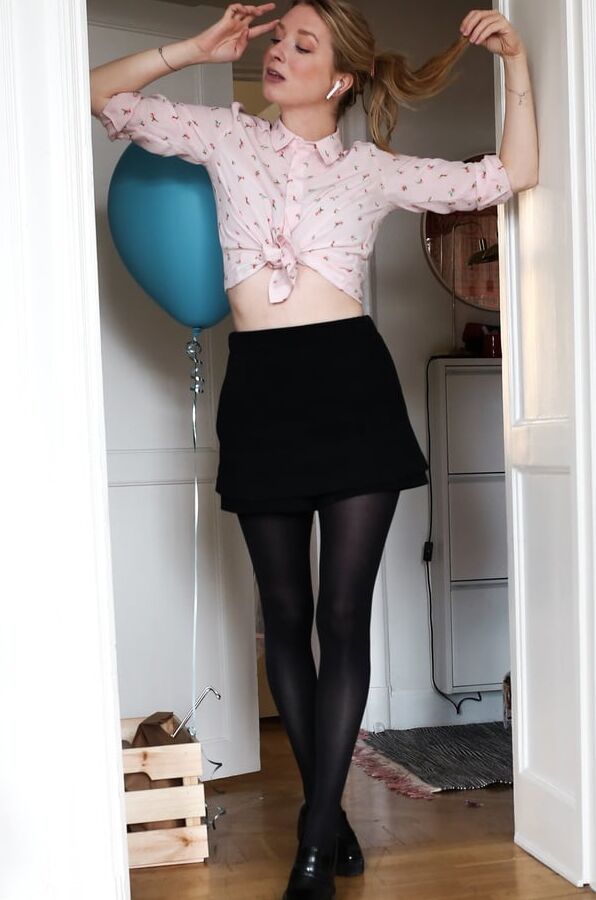 Cute Blonde GF in Tights (Pantyhose)