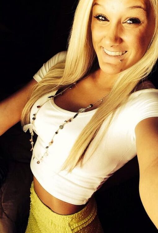 Blonde Selfie Chick