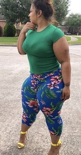 Megaculo milf tubera(ronie)