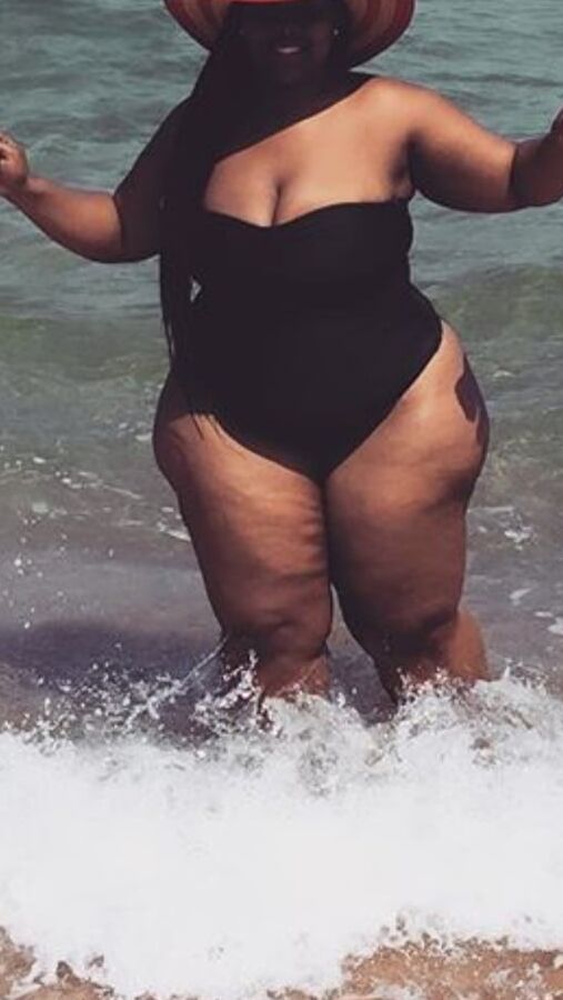 Urban mosadi bbw sexy mega pear