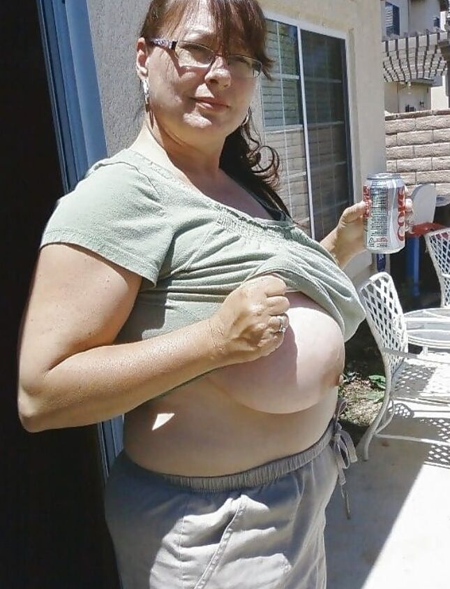 Debbie Mature