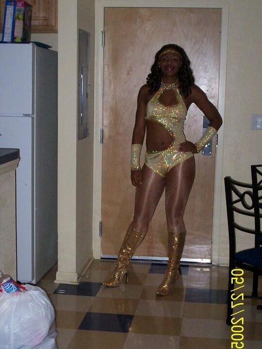 ebony hotties in pantyhose