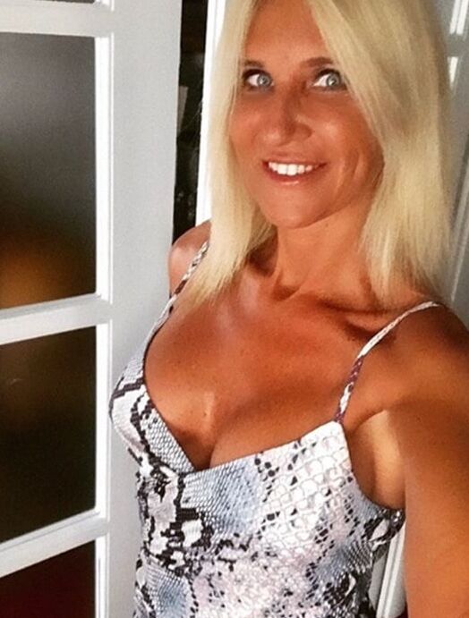 Hot MILF