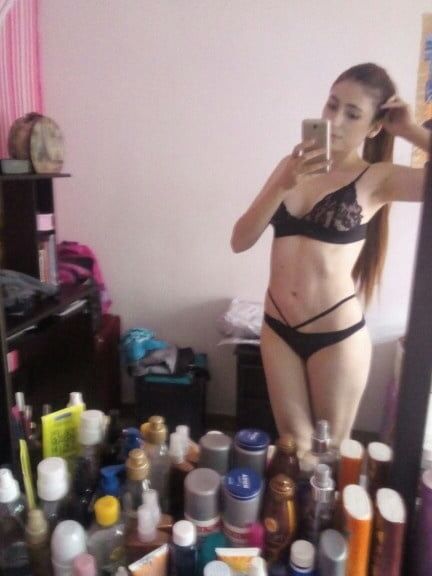 Amateur Aliexpress girl from Brasil