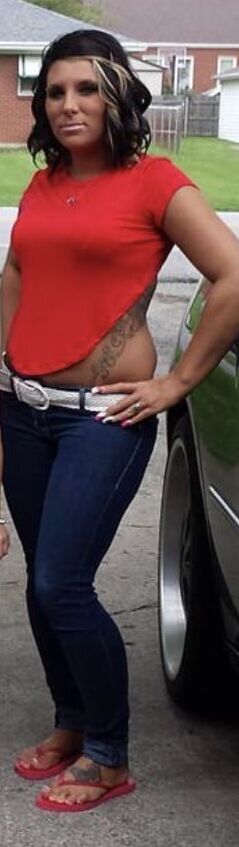 Tan Louisville, KY Girl