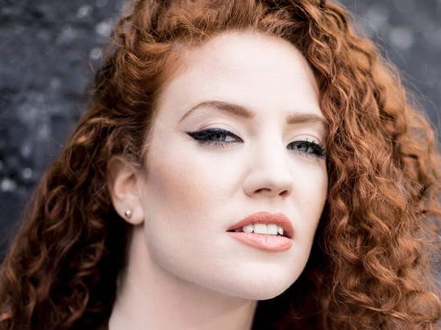 Jess Glynne
