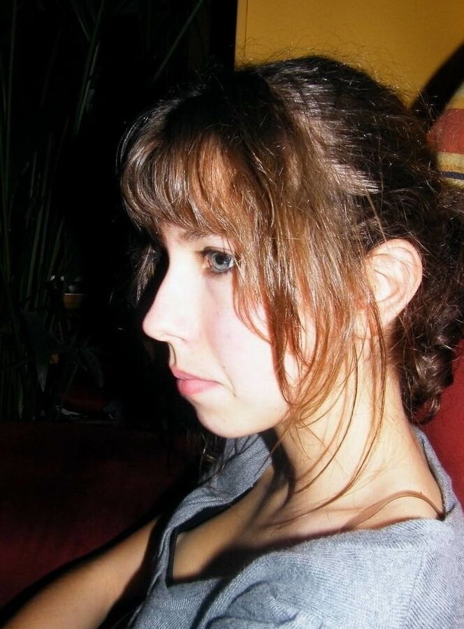 nylonfootlover down blouse gallery