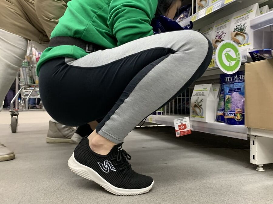 Sugar ass in leggings